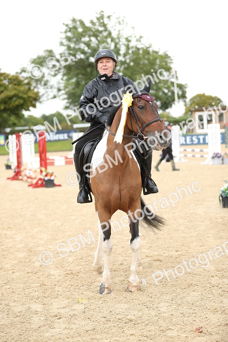 SBM_01017 - J27 - Senior Horse & Pony 50cm Championships