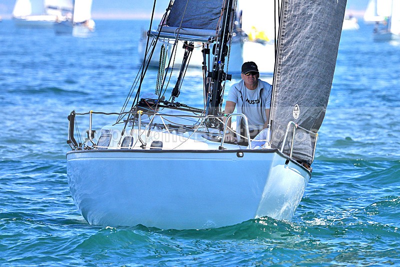 180707 UNNAMED BLACK SAIL 1Y3A9223 - ROUND THE ISLAND 2018