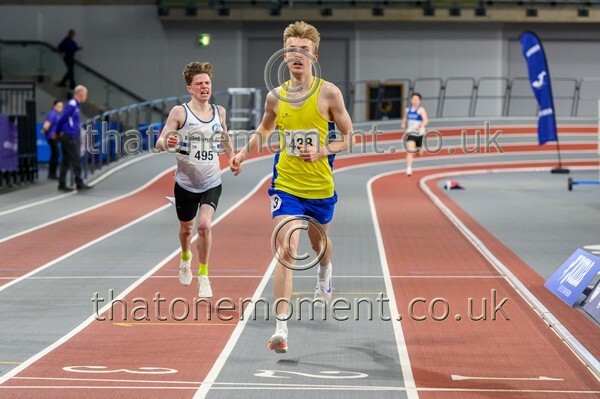 Age26SUN-910751 - Track Male Set Two