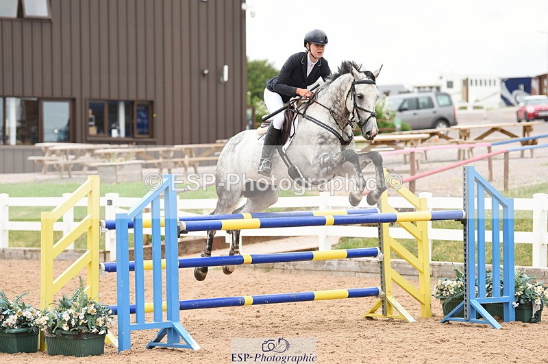230628A-150204-00812 - Cls 5 Foxhunter & 1.20m Open