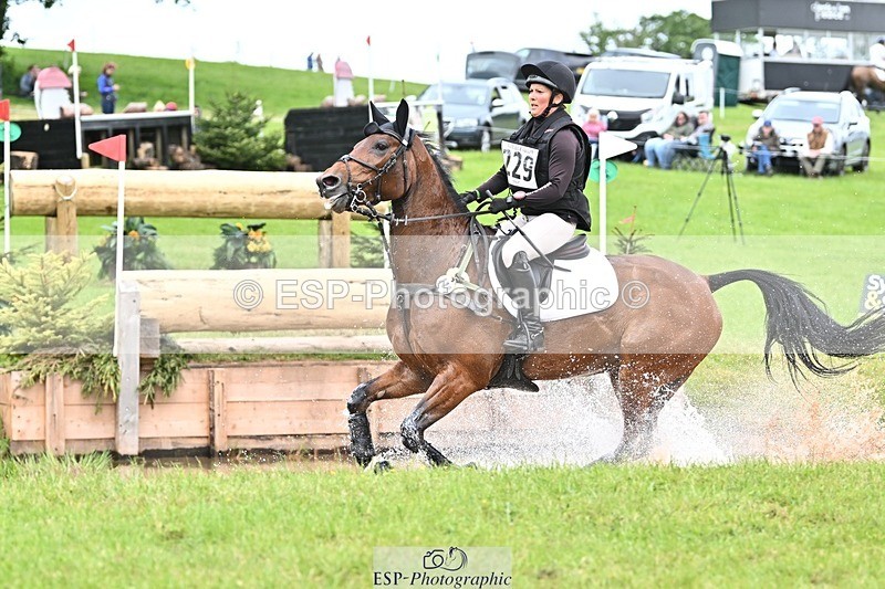 240525-154917-17322 - 229-ROCK_THE_CASPAR-Ali_Wilkes