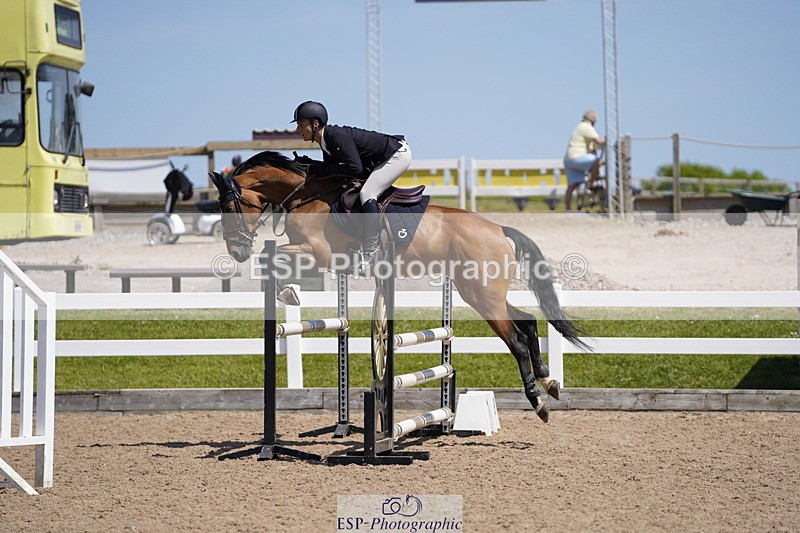 230527A-143122-04682 - Cls 23 1.05m Amateur Quali