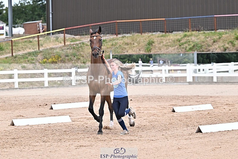 250716-133722-00598 - Trot Up 1.30 to 2.30