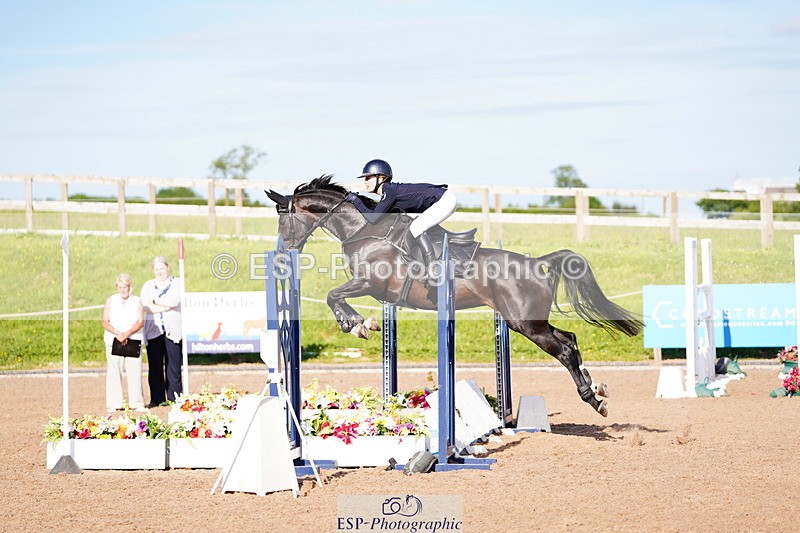 240629A-181720-08700 - Cls 11 Pony Showjumper of the Year
