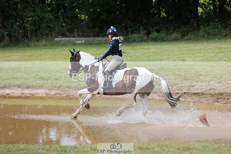 240825X-115531-32369 - 70cm XC 11.00 to 12.00