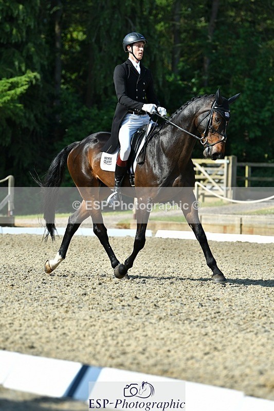 230525-091335-03717 - 403-BALLYCOOG_BREAKER_BOY-Will_Rawlin-DR