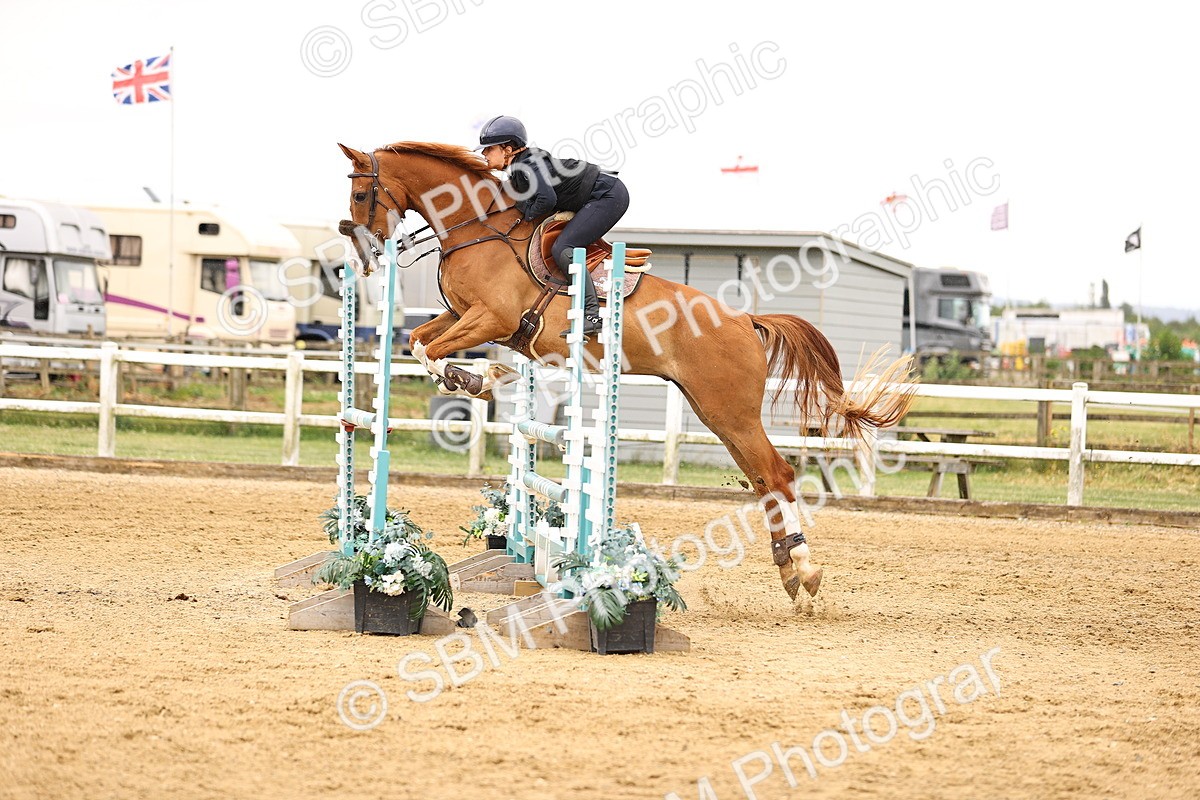 SBM_003301 - Class 21 - Senior Newcomers - 1.10m