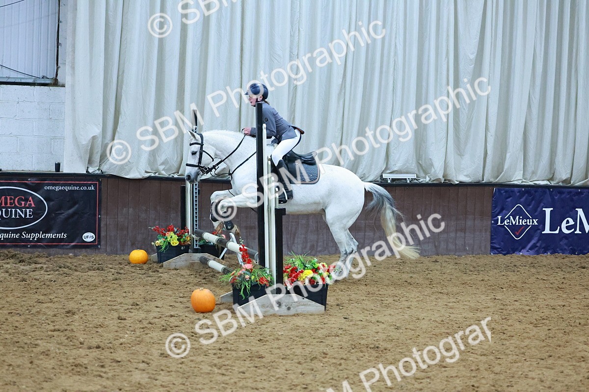 SBM_003599 - Class 4 - Pairs