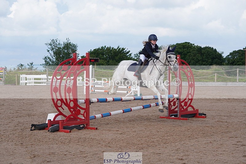 240713A-095644-00151 - Cls 3 A&B Pony BN & 80cm Open