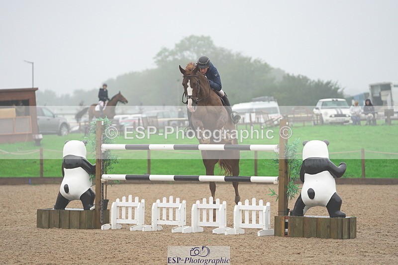 231017A-115228-06803 - Cls 26 Chard Equ Grand Prix