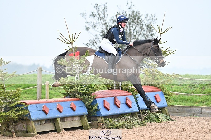 250118-141404-01470 - Cls 3A&B 90cm 13.20 to Coursewalk