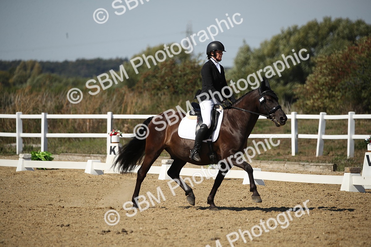 SBM_005744 - Class 11 - Novice 5 - 13.19-14.22