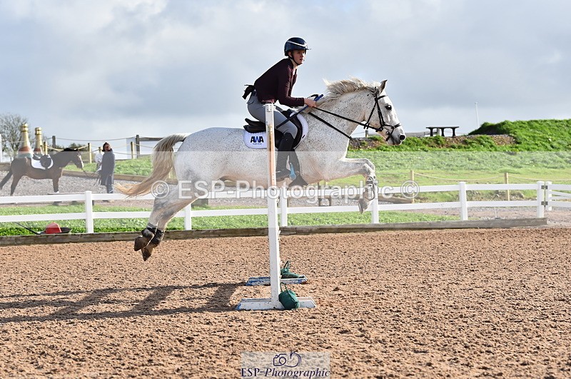 231029A-122858-03306 - Pony Foxhunter & 1.10m Open