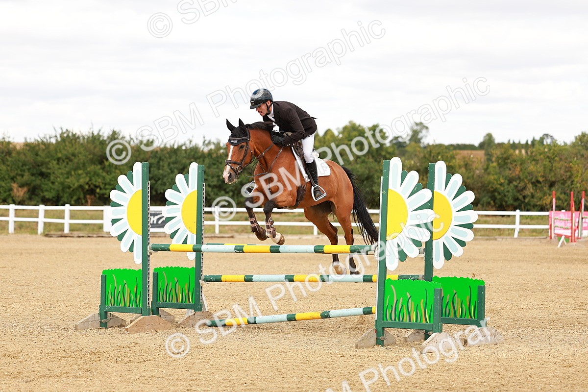 SBM_006878 - Class 4 - Senior British Newcomers - 1.10m