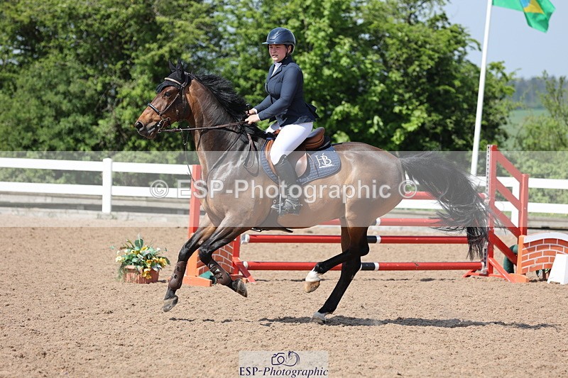 240510A-111012-06083 - Cls 14 Discovery and 1m Open