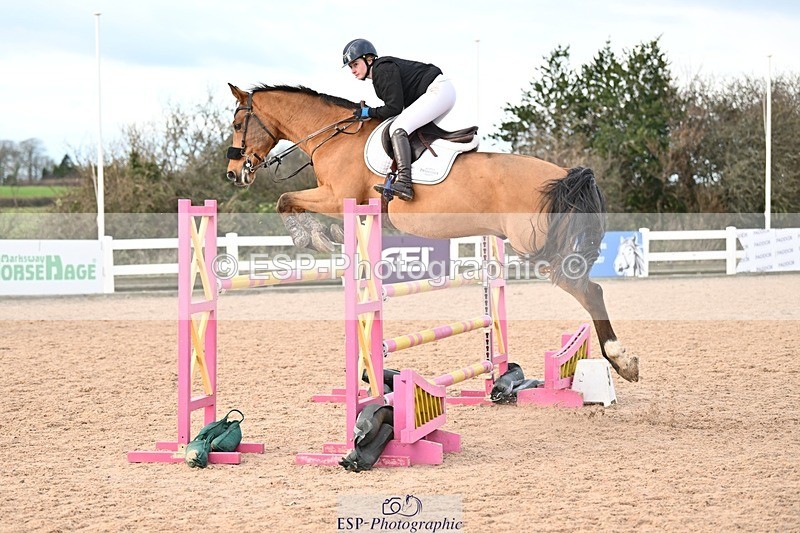 241208-132653-01784 - Cls 21 Newcomers and 1.10m Open