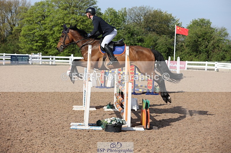 240510A-085447-04462 - Cls 13 British Novice and 90cm Open