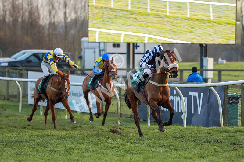 220125-Race 5-BraveTheWaves-3889