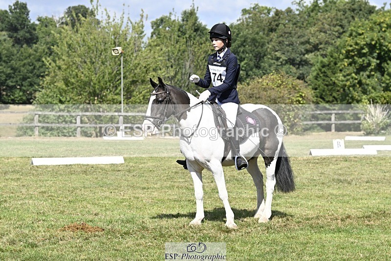 250822A-113001-22257 - DR 11.00 to 12.00