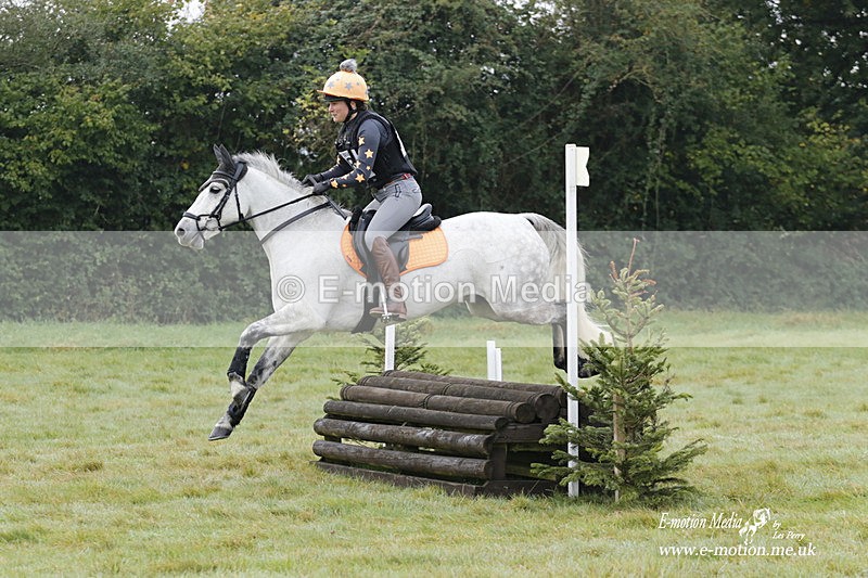 WWHT 171021 0607 - Novice Restricted (0.80m)  17/10/21