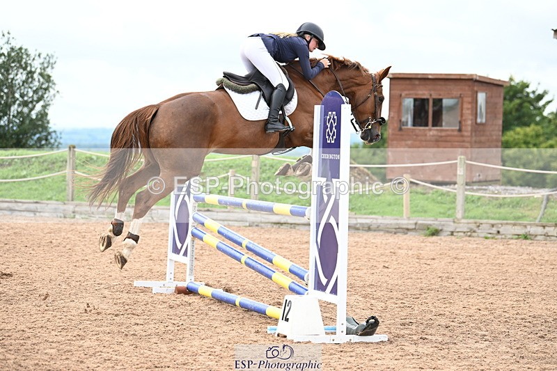 240908A-133723-04040 - Cls 15 U21 Intro 90cm-1.00m  Team Comp
