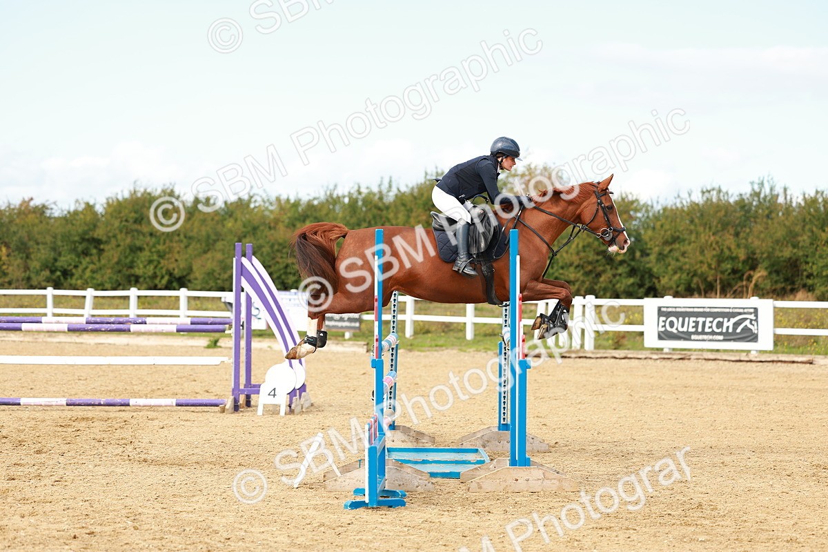SBM_001742 - Class 4 - Senior Newcomers - 1.10m