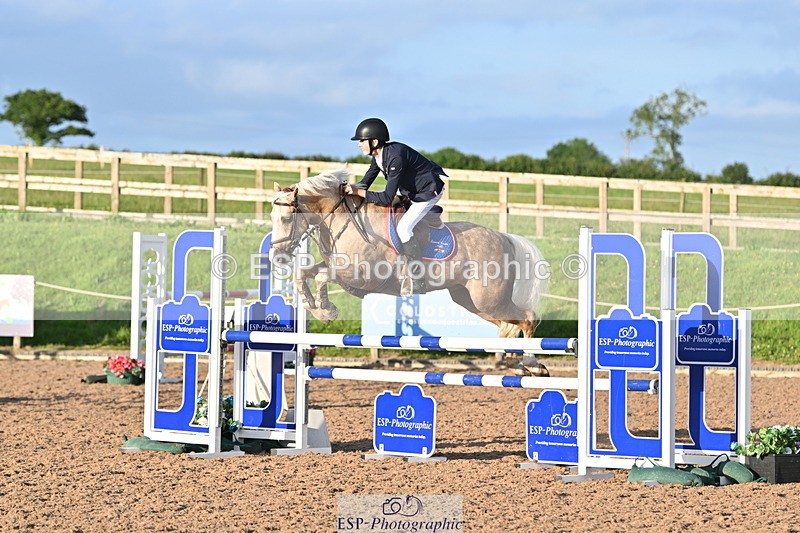 240628A-200739-02009 - Cls 7 Graham Heath 128cm + 138cm