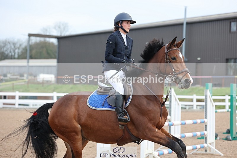 241101A-082636-00227 - FRI Cls 2 British Novice and 90cm Open