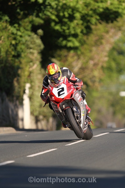 IMG_4961 - Thursday Practice  TT 2013