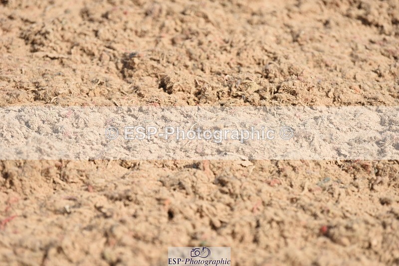 230906A-115746-00209 - Snr 1.05m Open