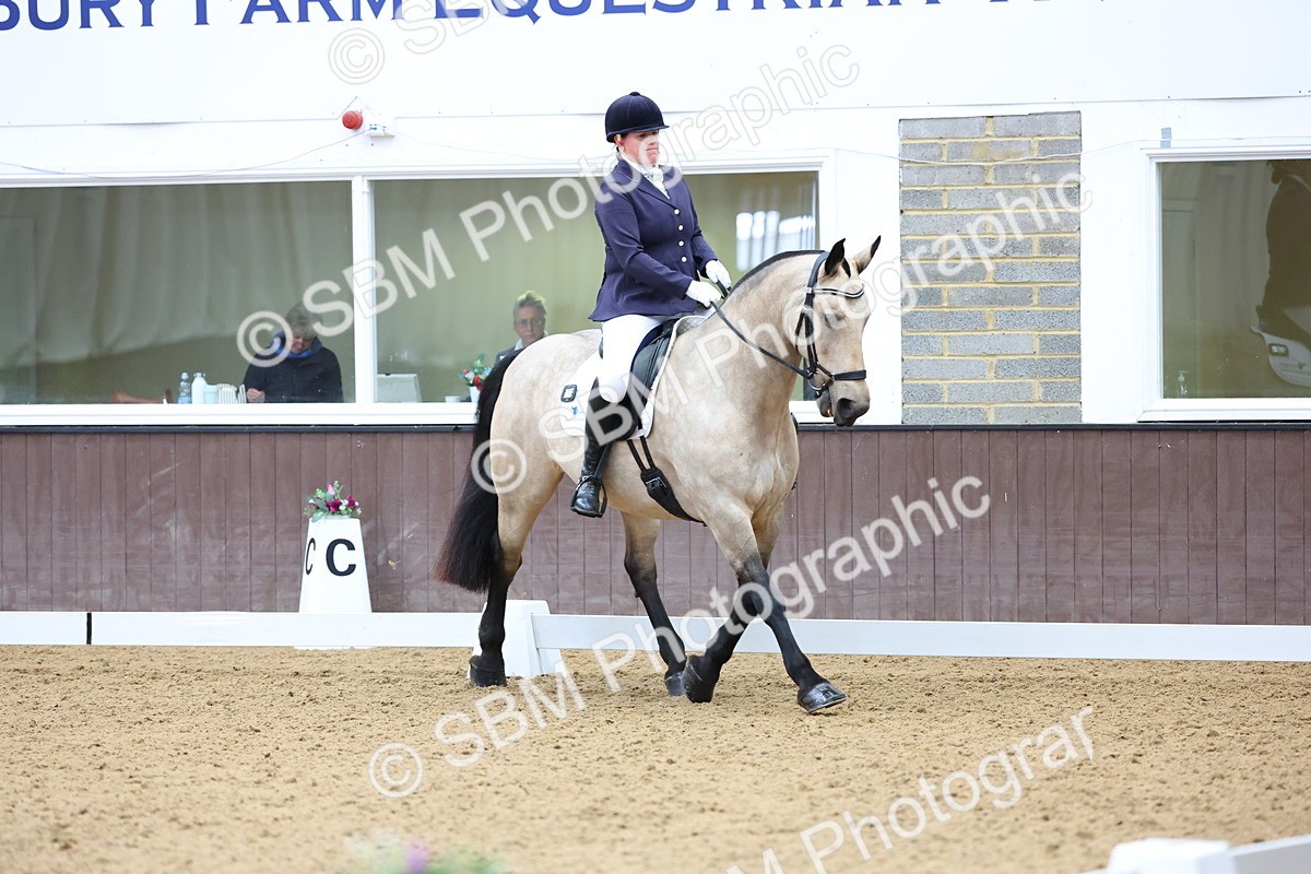 SBM_017132 - Class 16 - Novice FSM - 13.02-13.58