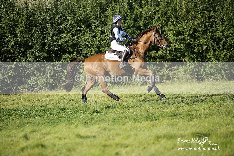  WWHT 031021 667 - WWEC Novice Restricted (0.80m) 18/10/20