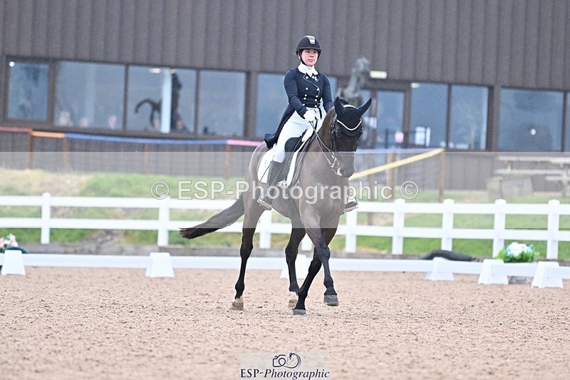 250214-124505-01615 - 177-Nynn.Puttisombat-Ivaro.I