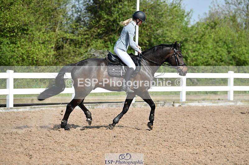 240511A-094039-11333 - Cls 28 95cm National Am Quali