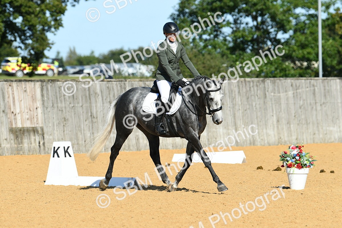 SBM_17961 - D4 - Small Tour Championship - Intro B