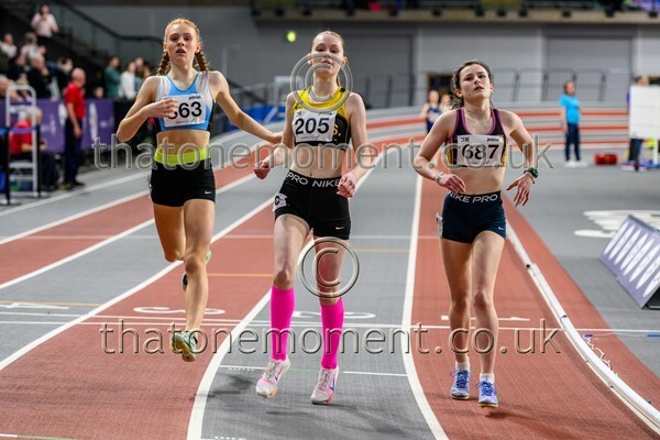 AgeInd25SAT-910331 - Track Female Set Two