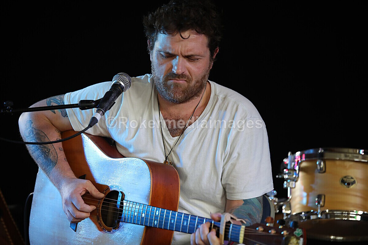 FOLK N BLUES-223 - FOLK and BLUES SEPT 2022