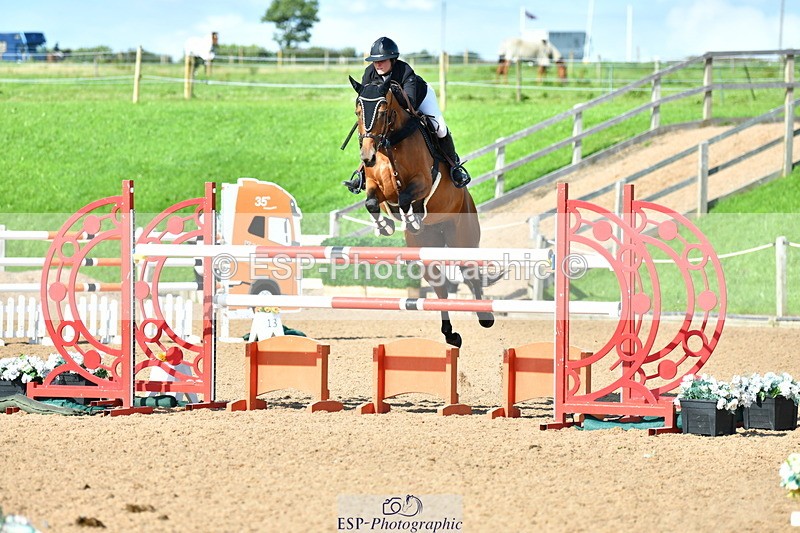 230729A-171235-07691 - Cls 18 National 1.30m