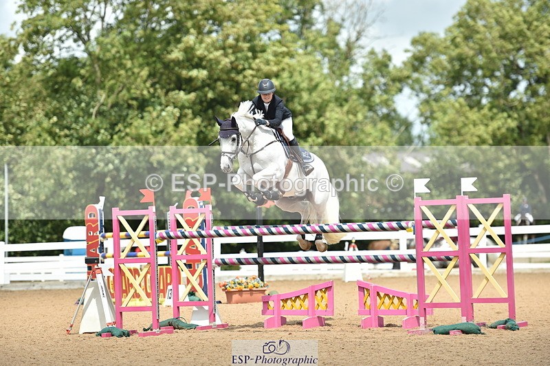 230723A-133456-12089 - Cls 24, 1 Star Gold 1.30m