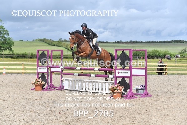 BPP_2785 - SUN CLASS 18 Senior Newcomers/ 1.10m Open