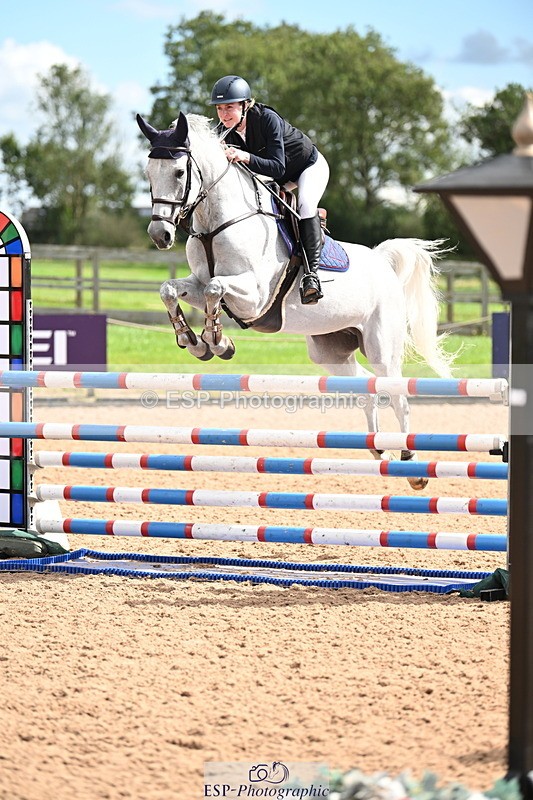 240912A-125738-01588 - Cls 3 Snr Foxhunter