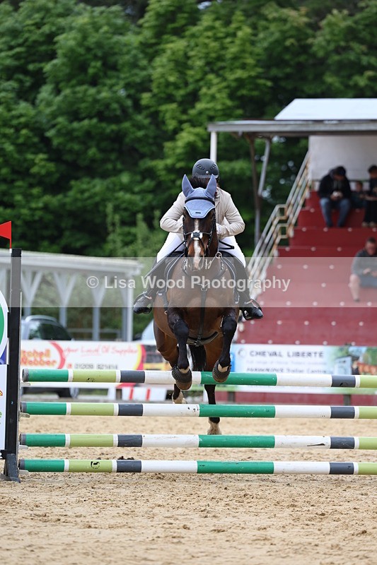 3E7A6120 - Class 4: Senior British Novice/90cm open