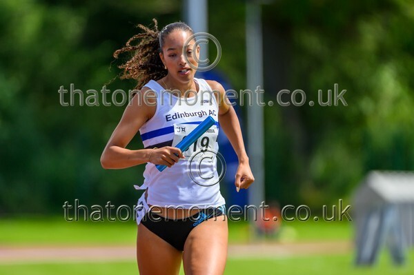 Relays26-922171 - Female Set Three