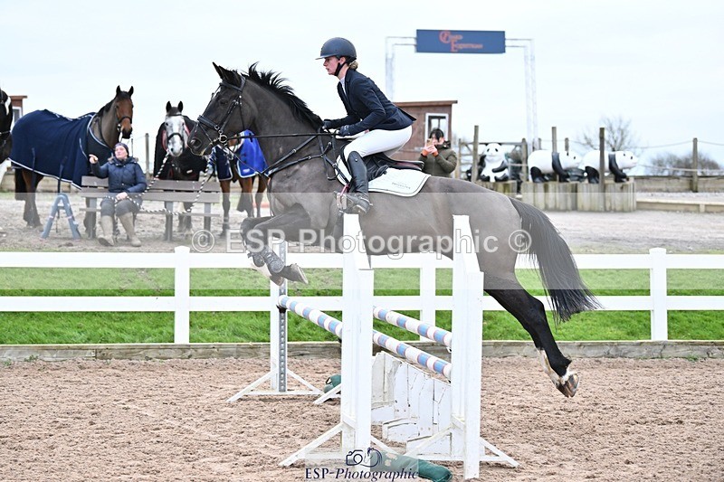 250112-094020-00762 - Cls 15 British Novice and 90cm Open