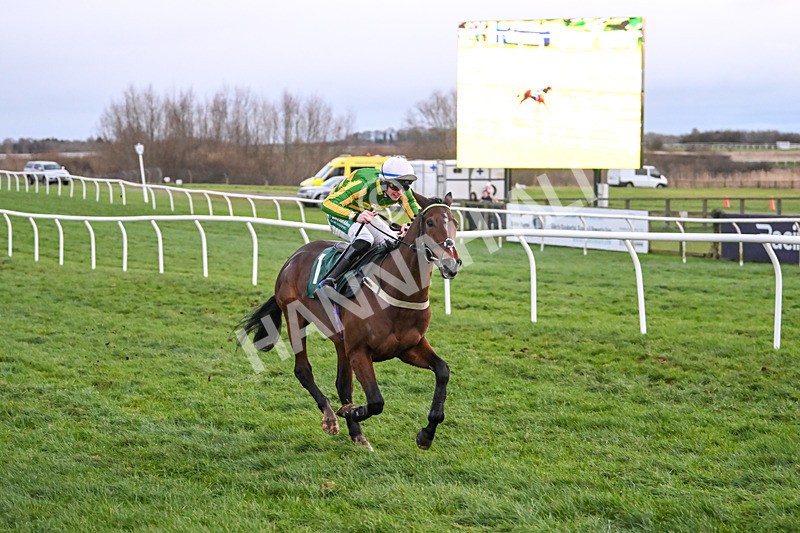 010125-Race 6-Maghlaak-6680 - Race 6