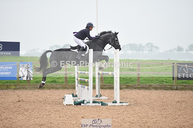 230916A-165554-05693 - Cls 19 Snr 1.10m Derby