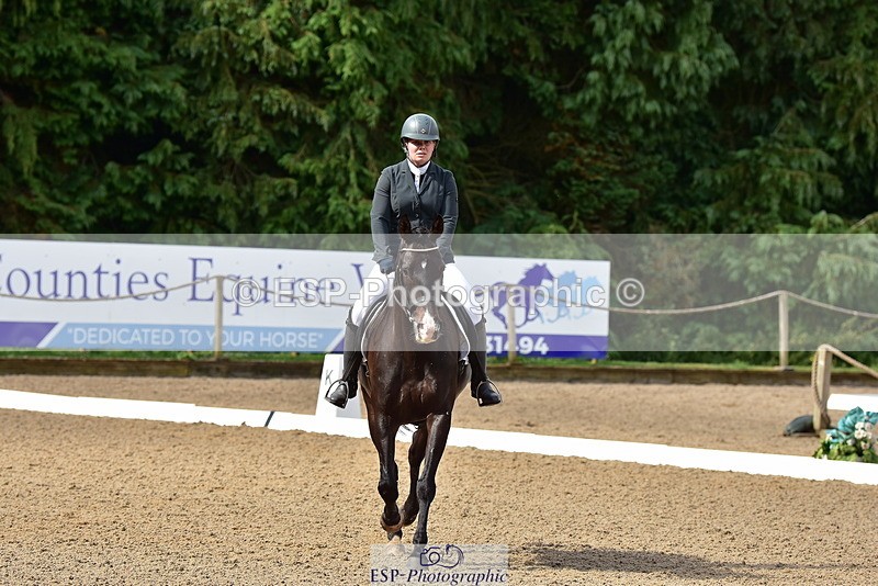 250719A-100430-03504 - 019-Bryony.Lovell-Williams-Broadtown.Man.In.The.Mirror