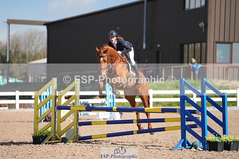 250329-101314-03569 - Cls 20 British Novice and 90cm