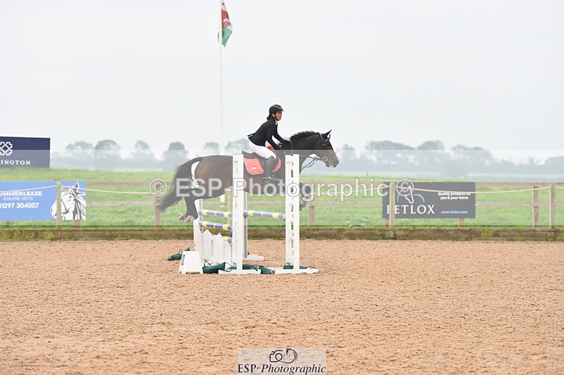 230916A-151956-05327 - Cls 18 Snr 95cm Derby