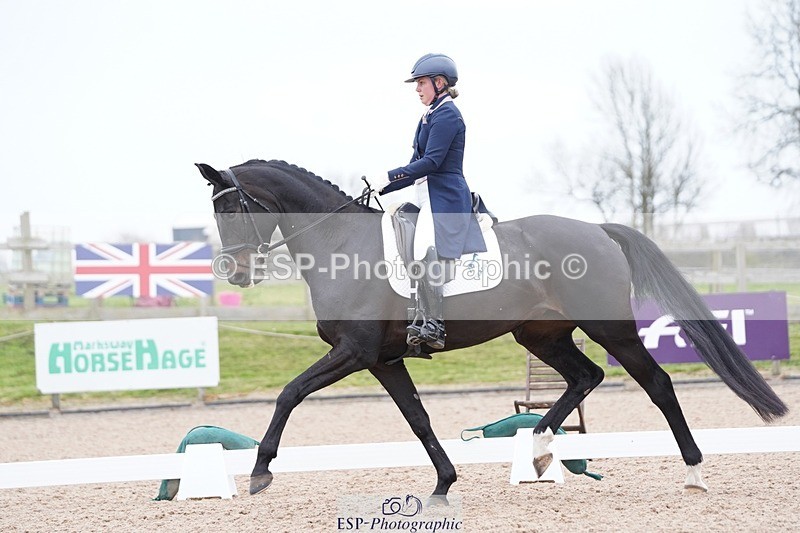 250403-160736-03245 - 003-Abbie.Newbury-Seagry.Firstamour